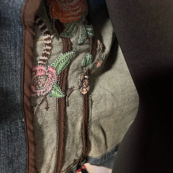 Embroidered denim jacket E by EC like new size 4 - Picture 4 of 11